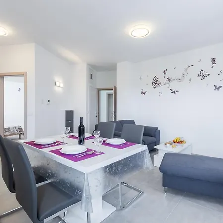 Apartman Antonio 4 Apartment *