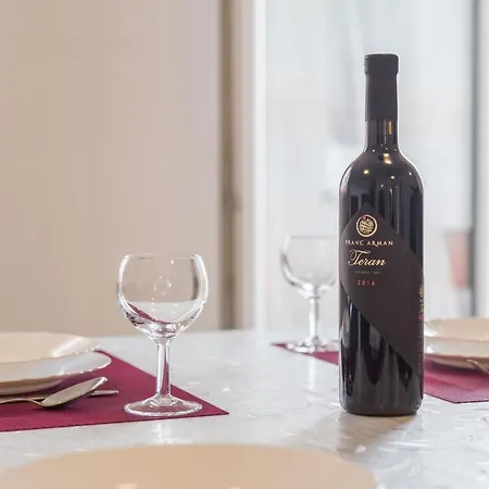 Apartment Apartman Antonio 4 Pula