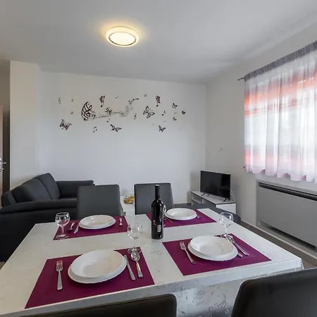Lägenhet Apartman Antonio 4